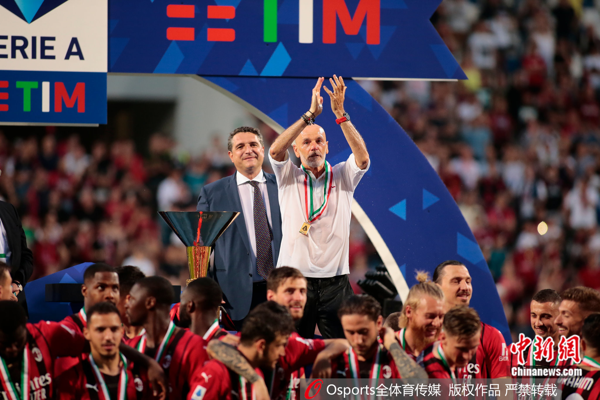 墨西哥队医 墨西哥队医